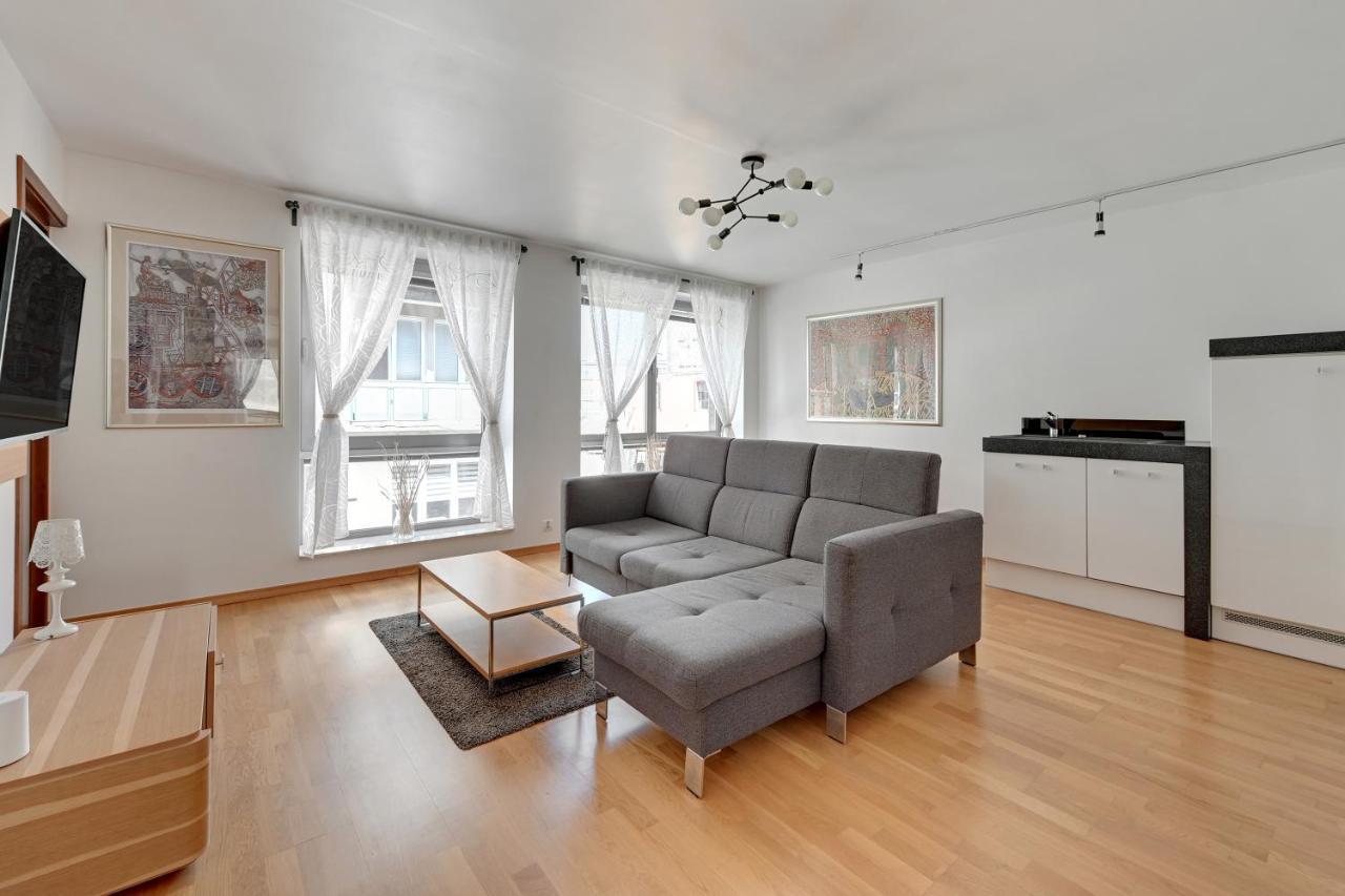 Nordbyhus Apartamenty Stara Winiarnia กดัญสก์ ภายนอก รูปภาพ